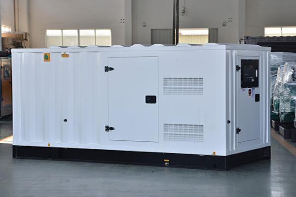 湘东发电机组气门间隙的调整周期是多久？