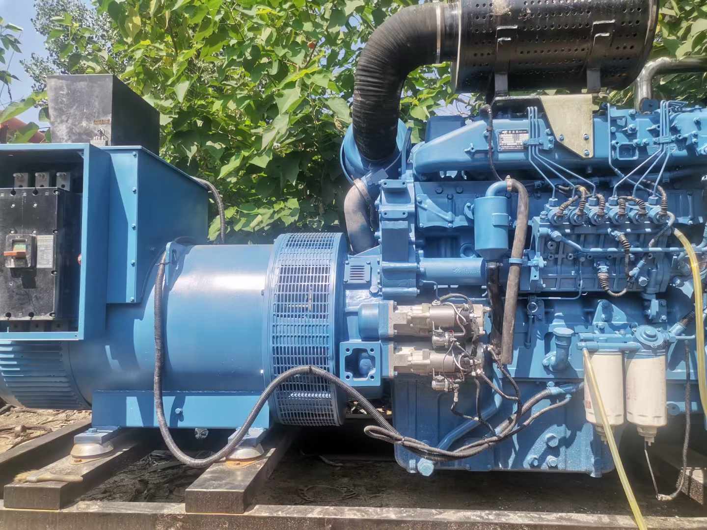 湘东详细说明降低 800kW 柴油发电机输出电流波动的方法